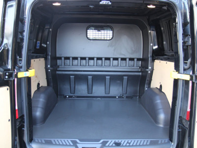 Ford Transit Custom 290 2.0 TDCI 131PK L1H1 Limited DC / Trekhaak / Camera / 6 persoons foto 11