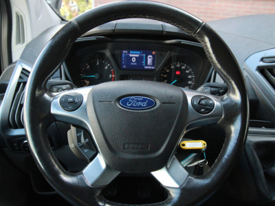 Ford Transit Custom 290 2.0 TDCI 131PK L1H1 Limited DC / Trekhaak / Camera / 6 persoons foto 16