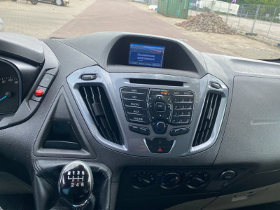Ford Transit Custom 290 2.0 TDCI L2H1 Limited DC / 2016 / Euro6 / Airco / Cruise Control / Camera / Navigatie / PDC Voor+ Achter / 10