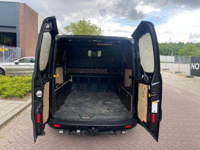 Ford Transit Custom 290 2.0 TDCI L2H1 Limited DC / 2016 / Euro6 / Airco / Cruise Control / Camera / Navigatie / PDC Voor+ Achter / 5