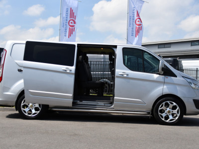 Ford Transit Custom 290 2.0 TDCI L2H1 Limited DC Camera, Cruise, Sensoren, 2 x Schuifdeur, 170pk, Automaat, Trekhaak, Leder, Uniek! foto 11