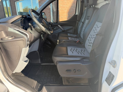 Ford Transit Custom 290 2.2 TDCI L1H1 155PK Sport / Camera / Trekhaak / Stoel verwarming foto 3