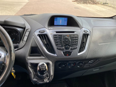 Ford Transit Custom 290 2.2 TDCI L2H1 Limited / Airco / Cruise Control / 6 Bak / 114KW=155PK / PDC / Navigatie / Lane Assist / 10