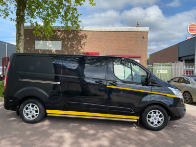 Ford Transit Custom 290 2.2 TDCI L2H1 Limited / Airco / Cruise Control / 6 Bak / 114KW=155PK / PDC / Navigatie / Lane Assist / 3