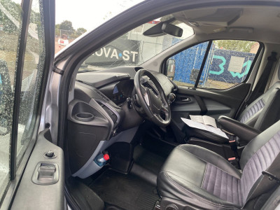 Ford Transit Custom 290 2.2 TDCI L2H1 Trend / Airco / 2015 / 183.063 KM NAP / Cruise Control /Camera /APK 18-9-2027 / 3Zits /125PK foto 6