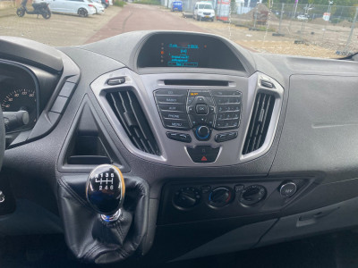 Ford Transit Custom 290 2.2 TDCI L2H1 Trend / Airco / 2015 / 183.063 KM NAP / Cruise Control /Camera /APK 18-9-2027 / 3Zits /125PK foto 8