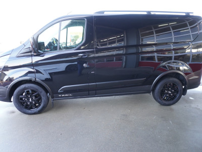 Ford Transit Custom 300 2.0 TDCI 130pk L1H1 Trail Raptor grill /  Leren bekeleding foto 8