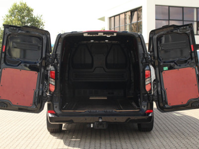 Ford Transit Custom 300 2.0TDCI 170pk L2H1 Limited | Automaat | Driver Asssist | 20 LMV | Trekhaak | Camera | Carplay/Android | Keyless | Lease 627,- p/m foto 8