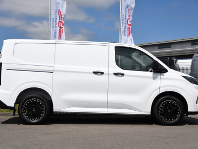 Ford Transit Custom 300 2.0 TDCI L1H1 AWD PB Edition Camera, Adaptieve Cruise, Carplay, 4x4, Virtual, 136pk, Automaat, LED, Multimedia, Sensoren, Uniek! 10