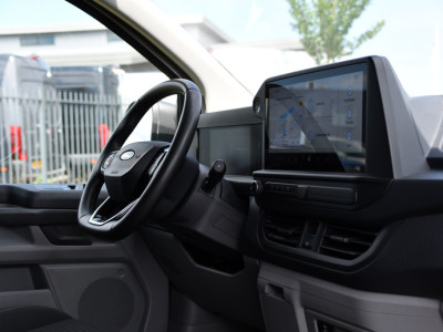 Ford Transit Custom 300 2.0 TDCI L1H1 AWD PB Edition Camera, Adaptieve Cruise, Carplay, 4x4, Virtual, 136pk, Automaat, LED, Multimedia, Sensoren, Uniek! 19