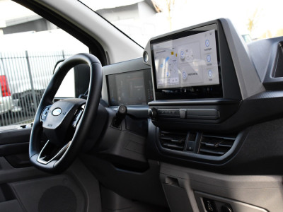Ford Transit Custom 300 2.0 TDCI L1H1 Black Edition Virtual, Cruise, Carplay, Camera, LED, Automaat, 136pk, Stoelverwarming, Multimedia, Uniek! foto 11