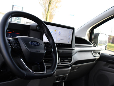 Ford Transit Custom 300 2.0 TDCI L1H1 Black Edition Virtual, Cruise, Carplay, Camera, LED, Automaat, 136pk, Stoelverwarming, Multimedia, Uniek! foto 2