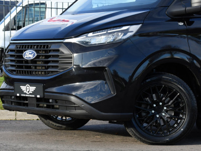 Ford Transit Custom 300 2.0 TDCI L1H1 Black Edition Virtual, Cruise, Carplay, Camera, LED, Automaat, 136pk, Stoelverwarming, Multimedia, Uniek! foto 5