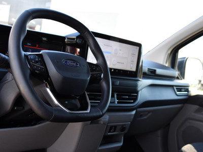 Ford Transit Custom 300 2.0 TDCI L1H1 DC Limited PB Edition Adaptieve Cruise, Camera, Carplay, LED, Stoelverwarming, 2 x Schuifdeur, Automaat, Stuurverwarming, Trekhaak, 170pk, Uniek! foto 2