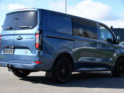 Ford Transit Custom 300 2.0 TDCI L1H1 DC Limited PB Edition Adaptieve Cruise, Camera, Carplay, LED, Stoelverwarming, 2 x Schuifdeur, Automaat, Stuurverwarming, Trekhaak, 170pk, Uniek! foto 6