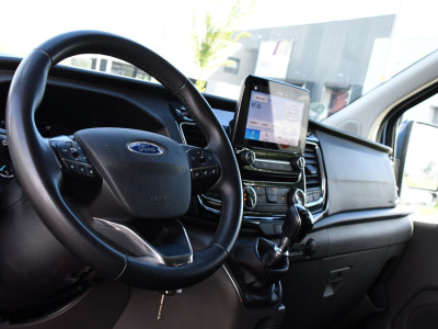 Ford Transit Custom 300 2.0 TDCI L1H1 DC Raptor Edition Camera, Cruise, Carplay, 130pk, Stoelverarming, Sport pakket, 2 x Schuifdeur, multimedia, Sensoren, Uniek! foto 2