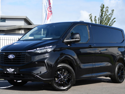 Ford Transit Custom 300 2.0 TDCI L1H1 Limited Black Edition Camera, Cruise, Carplay, LED, Stoelverwarming , 150pk, Sensoren, Trekhaak, Multimedia, Uniek! foto 4