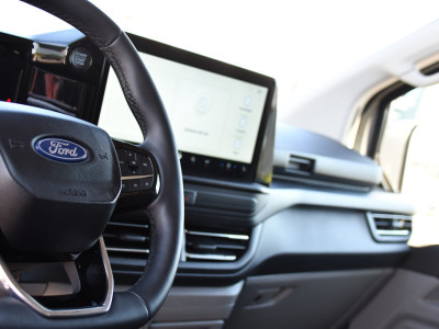 Ford Transit Custom 300 2.0 TDCI L1H1 Limited PB Edition Camera, Cruise, Carplay, LED, 136pk, Automaat, Sensoren, Trekhaak, Stoelverwarming, 136pk, Uniek! foto 13