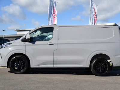 Ford Transit Custom 300 2.0 TDCI L1H1 Limited PB Edition Camera, Cruise, Carplay, LED, 136pk, Automaat, Sensoren, Trekhaak, Stoelverwarming, 136pk, Uniek! foto 9