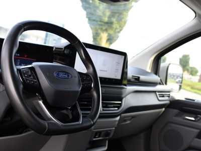 Ford Transit Custom 300 2.0 TDCI L1H1 Limited PB Edition Camera, Cruise, Carplay, LED, Stoelverwarming, 136pk, Automaat, Trekhaak, Multimedia, Uniek! foto 12