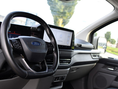 Ford Transit Custom 300 2.0 TDCI L1H1 Limited PB Edition Camera, Cruise, Carplay, LED, Stoelverwarming, 136pk, Automaat, Trekhaak, Multimedia, Uniek! foto 2