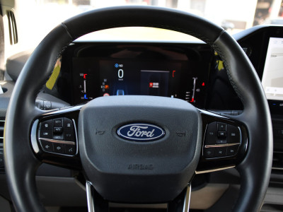 Ford Transit Custom 300 2.0 TDCI L1H1 Limited PB Edition Virtual, Adaptieve Cruise, Camera, Carplay, LED, Automaat, 170pk, 2 x Schuifdeur, Stoelverwarming, NAVI, Uniek! foto 14