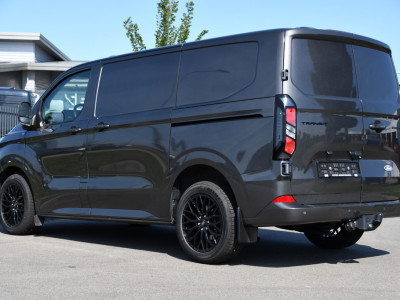 Ford Transit Custom 300 2.0 TDCI L1H1 Limited PB Edition Virtual, Adaptieve Cruise, Camera, Carplay, LED, Automaat, 170pk, 2 x Schuifdeur, Stoelverwarming, NAVI, Uniek! foto 3