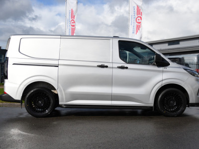 Ford Transit Custom 300 2.0 TDCI L1H1 PB Edition Virtual, Camera, Cruise, Carplay, 2 x Schuifdeur, Stuur verwarming, 136pk, Automaat, Stoelverwarming, Uniek! foto 11