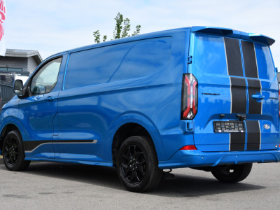 Ford Transit Custom 300 2.0 TDCI L1H1 Sport Camera, Cruise, Carplay, Virtual, 170pk, Stoelverwarming, Automaat, LED, Multimedia, Sensoren, Uniek! 3