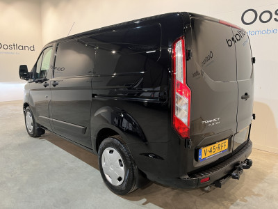 Ford Transit Custom 300 2.0 TDCI L1H1 Trend 130 PK Automaat / Euro 6 / Schuifdeur L + R / Airco / CarPlay / Cruise Control Adap. / Trekhaak / Xenon / Navigatie / 3-Zits / 27.300 KM !! foto 15