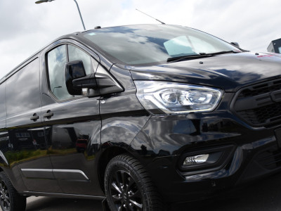 Ford Transit Custom 300 2.0 TDCI L2H1 Black Edition MARGE, Cruise, Carplay, LED, Sensoren, 130pk, Automaat, Multimedia, Sensoren, Uniek! 17