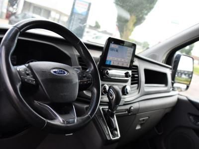 Ford Transit Custom 300 2.0 TDCI L2H1 Black Edition MARGE, Cruise, Carplay, LED, Sensoren, 130pk, Automaat, Multimedia, Sensoren, Uniek! 2