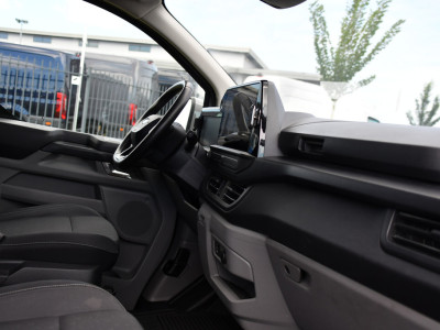 Ford Transit Custom 300 2.0 TDCI L2H1 Limited Camera, Cruise, Carplay, Virtual, 136pk, Stoelverwarming, Automaat, LED, Multimedia, Sensoren, Uniek! 18