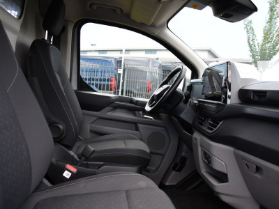 Ford Transit Custom 300 2.0 TDCI L2H1 Limited Camera, Cruise, Carplay, Virtual, 136pk, Stoelverwarming, Automaat, LED, Multimedia, Sensoren, Uniek! 20