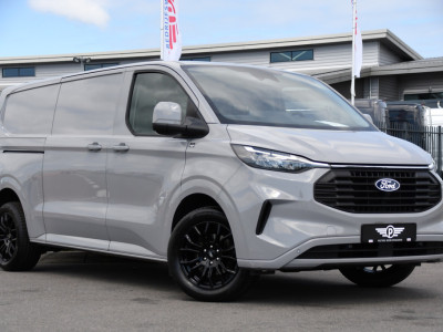 Ford Transit Custom 300 2.0 TDCI L2H1 Limited Camera, Cruise, Carplay, Virtual, 136pk, Stoelverwarming, Automaat, LED, Multimedia, Sensoren, Uniek! 5