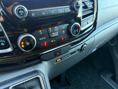 Ford Transit Custom 300 2.0 TDCI L2H1 Limited DC170PK|DUBBELCABINE|automaat|ACC|stoelverwarming|trekhaak|blind spot|apple carplay foto 21