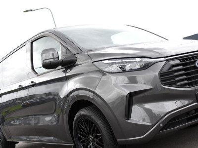Ford Transit Custom 300 2.0 TDCI L2H1 Limited PB Edition MARGE! Adaptieve Cruise, Camera, Carplay, Stoelverwarming, Multimedia, 136pk, Automaat, Trekhaak, Uniek! foto 17
