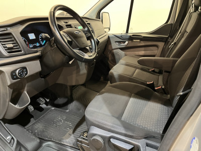 Ford Transit Custom 300 2.0 TDCI L2H1 Trend 130 PK / Servicebus / Sortimo Inrichting / Euro 6 / Airco / Cruise Control / PDC / Klep / 3-Zits foto 11