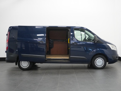 Ford Transit Custom 310 2.2 TDCI L2 - Airco - Cruise - Trekhaak - €3.950,- Ex. BTW foto 10