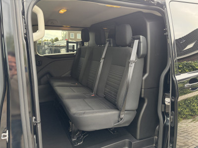 Ford Transit Custom 320 2.0 TDCI 130PK Euro6 L2H1 Limited DC Dubbele Cabine foto 13