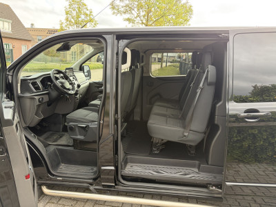 Ford Transit Custom 320 2.0 TDCI 130PK Euro6 L2H1 Limited DC Dubbele Cabine foto 14