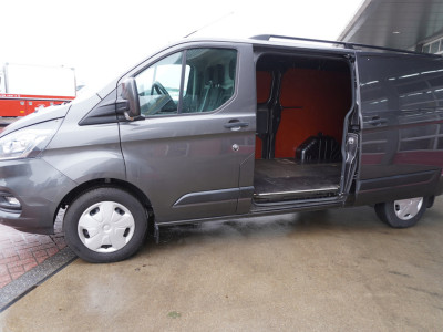 Ford Transit Custom 320 2.0 TDCI 130PK L2H1 Trend Nr. V102 | Airco | Cruise | Camera | Apple CP - Android auto 9