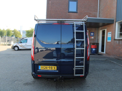 Ford Transit Custom 320 2.0 TDCI 130PK L2H1 Trend / Trekhaak / Imperiaal / Navi / 3 zits 10
