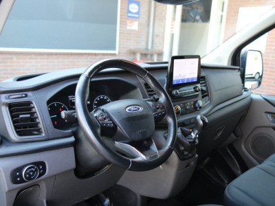 Ford Transit Custom 320 2.0 TDCI 130PK L2H1 Trend / Trekhaak / Imperiaal / Navi / 3 zits 11
