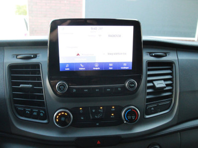 Ford Transit Custom 320 2.0 TDCI 130PK L2H1 Trend / Trekhaak / Imperiaal / Navi / 3 zits 17