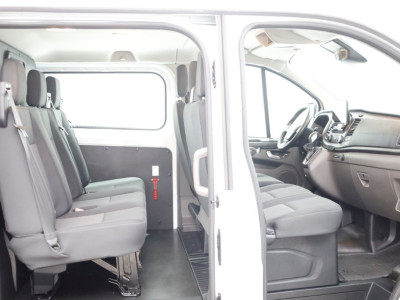 Ford Transit Custom 320 2.0 TDCI 130pk Automaat L2H1 Trend D.C. Inrichting 10-2022 foto 3
