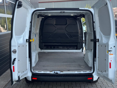 Ford Transit Custom 320 2.0 TDCI 130pk L2H1 Trend | Cruise | Bluetooth | DAB | PDC | Vooruitverw. | Betonplex | EURO6 foto 9