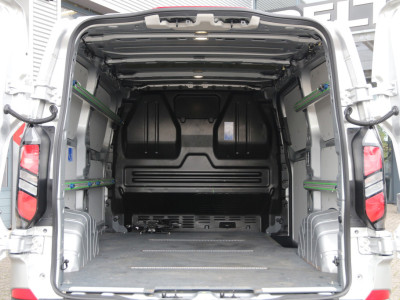 Ford Transit Custom 320 2.0 TDCI 136 | L1H1 | LED | Camera | Navi | Clima.. 4