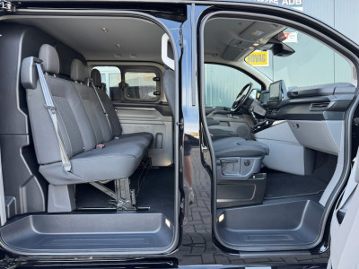 Ford Transit Custom 320 2.0 TDCI 136pk L1H1 Limited DC 5P | L+R SCHUIF | Trekhaak Elekt. | Navi | ACC | BLIS | Carplay | 17 inch foto 2
