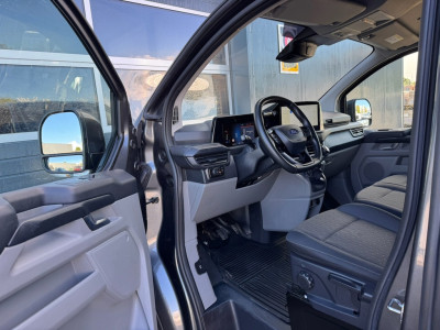 Ford Transit Custom 320 2.0 TDCI 136pk L2H1 Limited | Trekhaak | Navi | LED | Keyfree | Stoelverw. | CarPlay | Camera | 16 inch foto 13